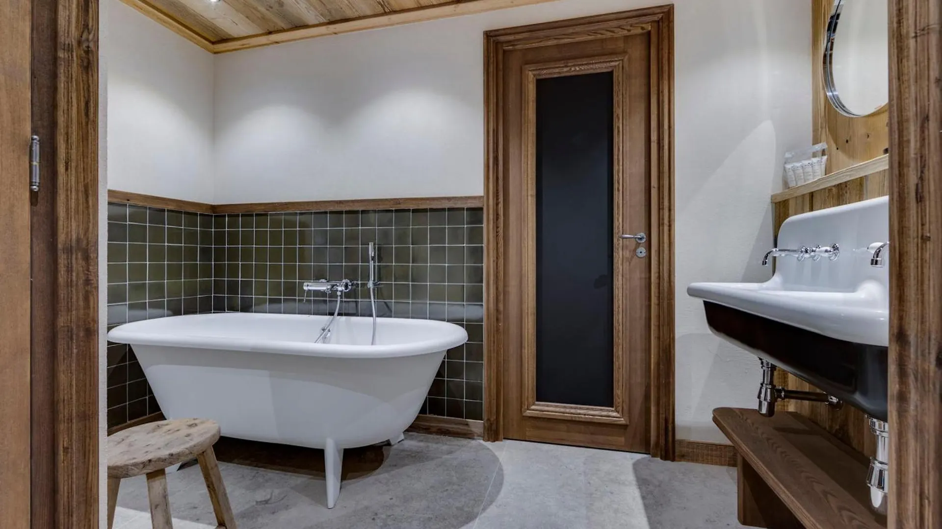 Appartement Neuf Avec Jacuzzi, Proche Pistes, Parking Et Wifi - Fr-1-690-13 ラ・ロジエール アパート
